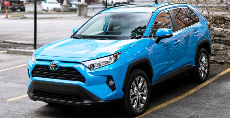 Toyota RAV4 SE vs XLE: Key Comparisons and Insights
