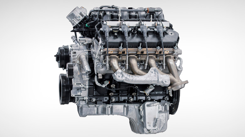 6.8 vs 7.3 Ford Engine: Key Comparisons