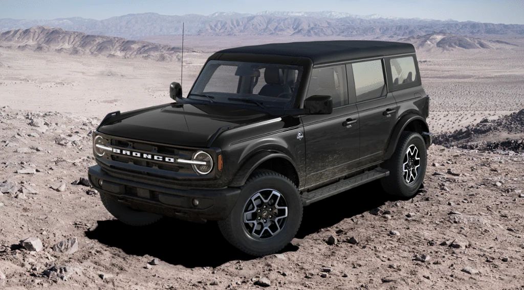 Ford Bronco Badlands vs Outer Banks: A Comparison